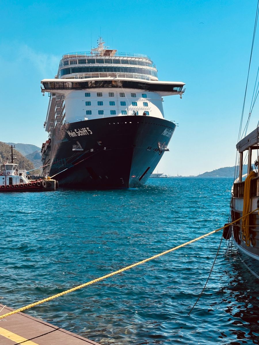 Ausflugsfoto - in Rhodos - Griechenland - Mittelmeer - Kreuzfahrt mit Mein Schiff 5 - 2024