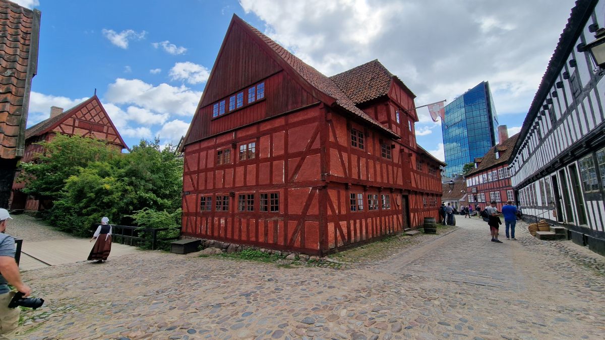 Ausflugsfoto - in Aarhus - Dänemark - Nordeuropa - Kreuzfahrt mit AIDAnova - 2024 - Bild 2