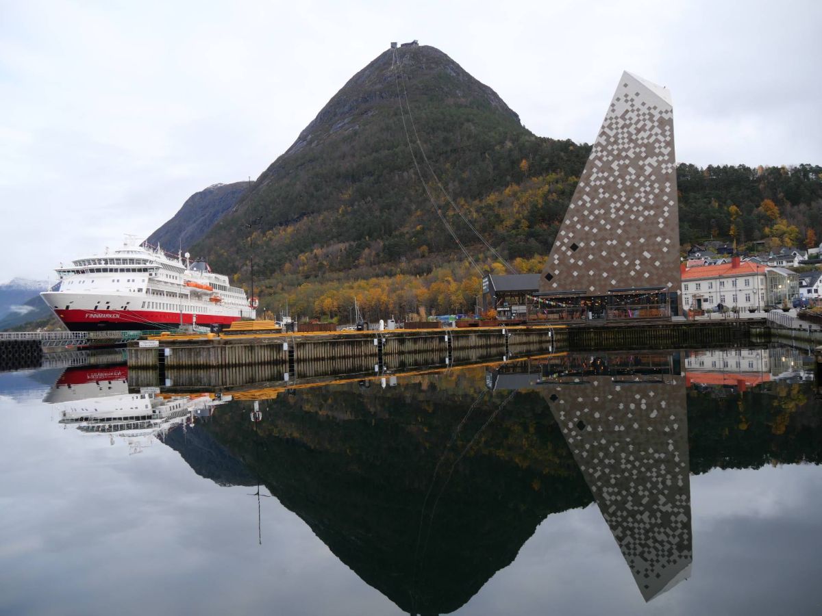 Ausflugsfoto - in Åndalsnes - Norwegen - Nordeuropa - Kreuzfahrt mit MS Finnmarken - 2025