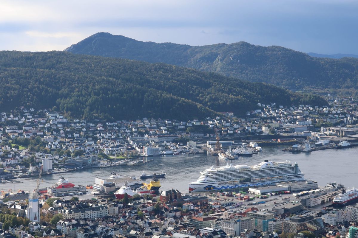 Ausflugsfoto - in Bergen - Norwegen - Nordeuropa - Kreuzfahrt mit AIDAperla - 2025