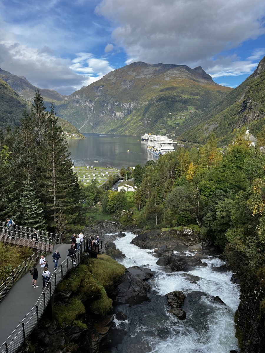 Ausflugsfoto - in Geirangerfjord - Norwegen - Nordeuropa - Kreuzfahrt mit AIDAprima - 2026