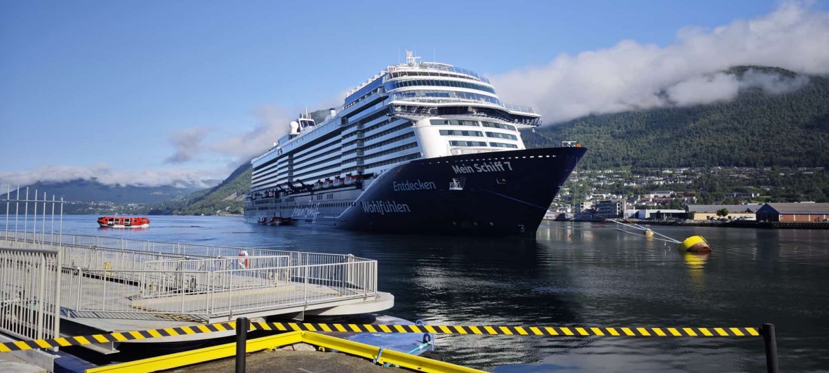 Ausflugsfoto - in Honningsvåg (Nordkap) - Norwegen - Nordeuropa - Kreuzfahrt mit Mein Schiff 7 - 2024
