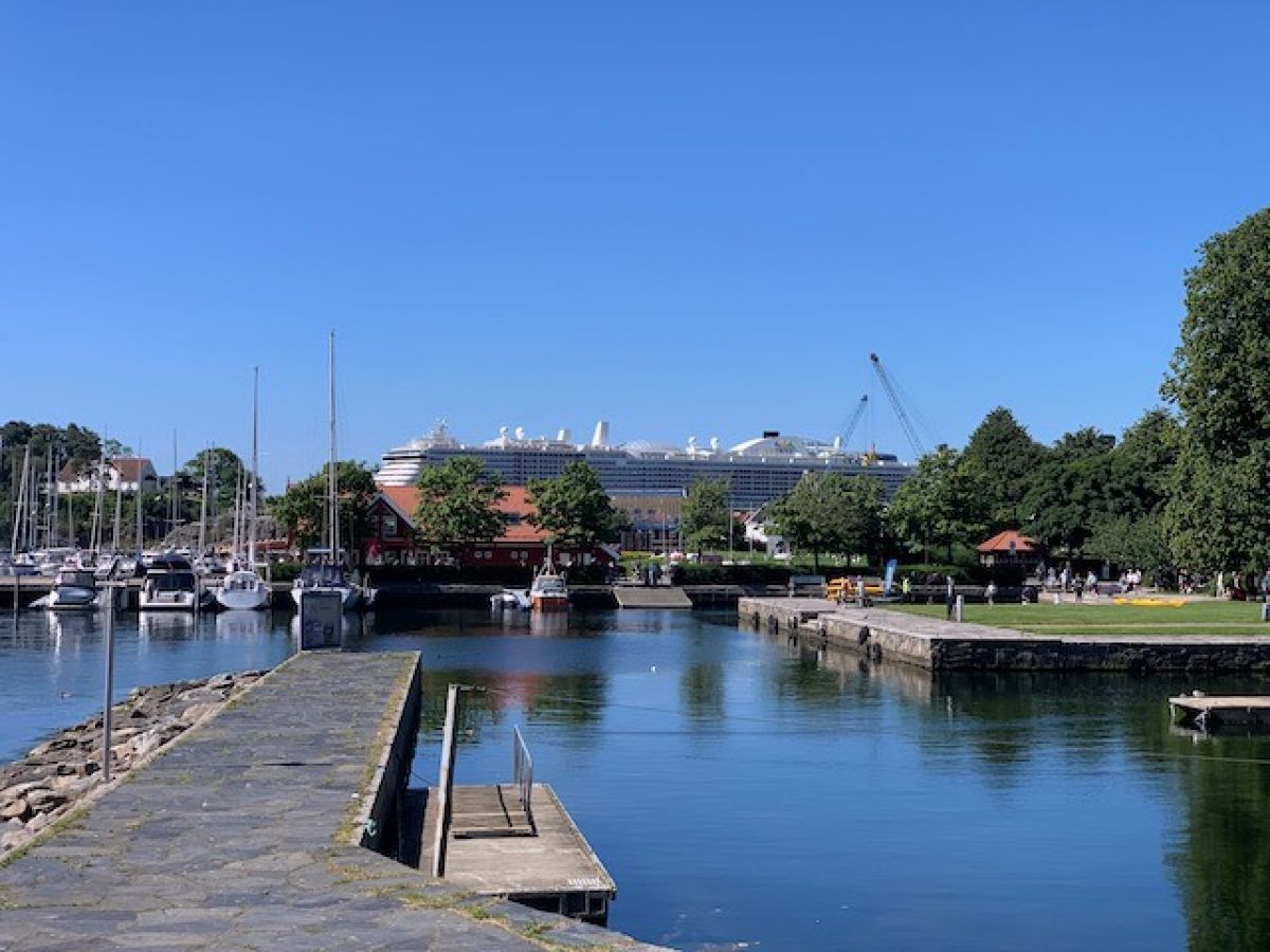 Ausflugsfoto - in Kristiansand - Norwegen - Nordeuropa - Kreuzfahrt mit AIDAnova - 2025 - Bild 2