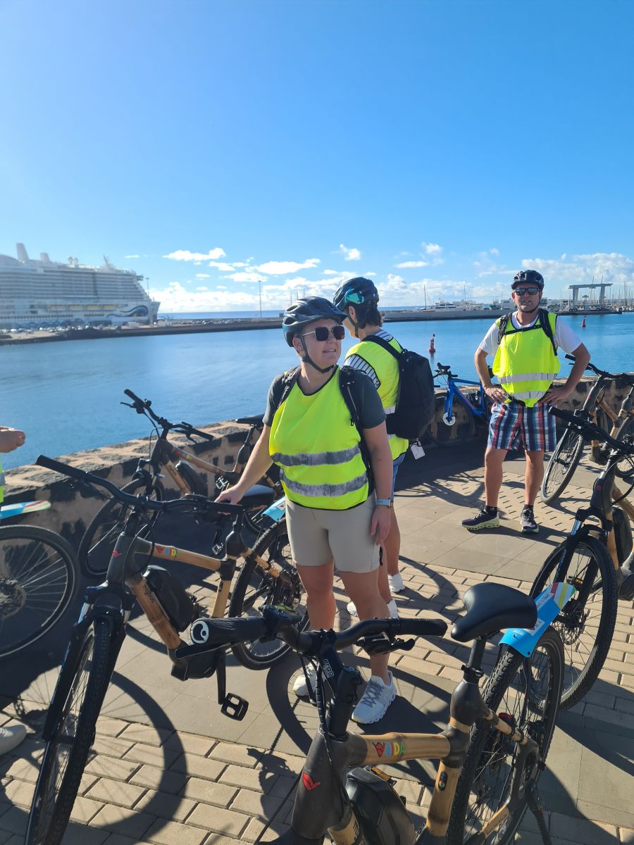 Ausflugsfoto - in Arrecife / Lanzarote - Spanien - Kanaren - Kreuzfahrt mit AIDAcosma - 2024