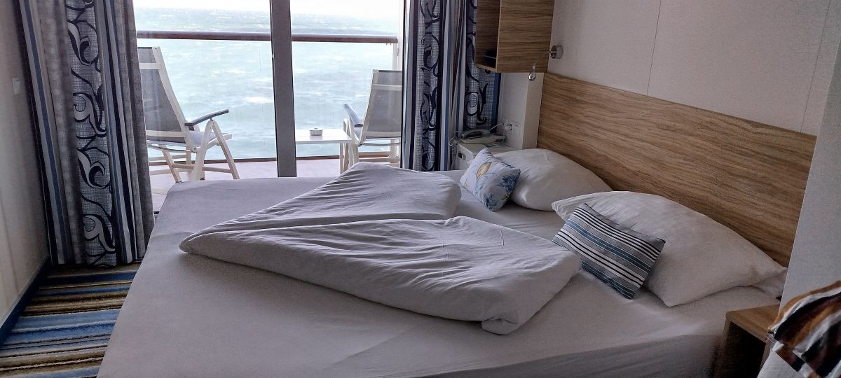 Kabinenfoto - auf Mein Schiff 3 - Balkonkabine - Nummer 10048 - Kreuzfahrt Nordeuropa - 2025