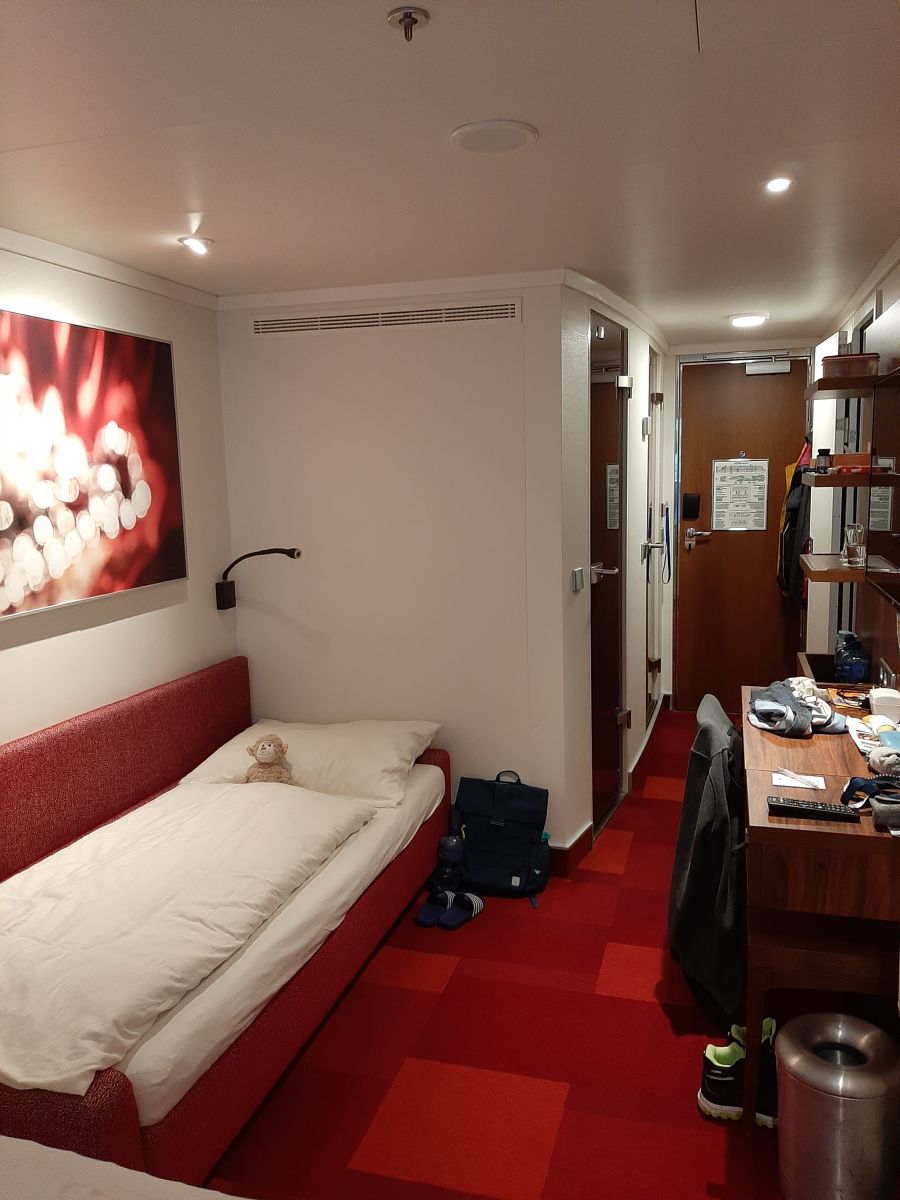 Kabinenfoto - auf AIDAnova - Balkonkabine - Nummer 12246 - Kreuzfahrt Nordeuropa - 2025 - Bild 2