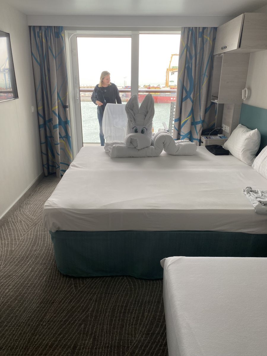 Kabinenfoto - auf Mein Schiff 7 - Balkonkabine - Nummer 10085 - Kreuzfahrt Mittelmeer - 2025