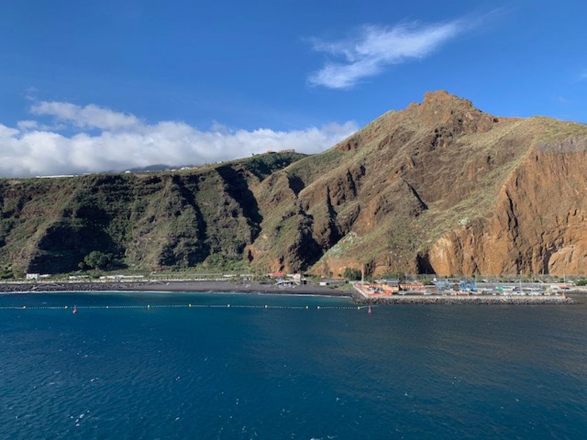 Kabinenfoto - auf Mein Schiff Relax - Balkonkabine - Nummer 10090 - Kreuzfahrt Kanaren - 2025 - Bild 4